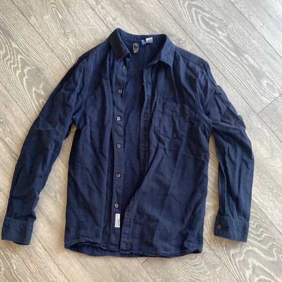H&M Button Up Shirt - Picture 1 of 4